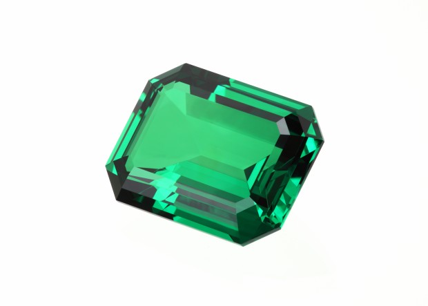 7 Emerald Gemstone.jpg